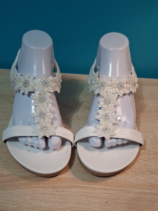 Shibever Shoes - Women's Ivory Floral T-Strap Sandals with Crystal Accents Size 43